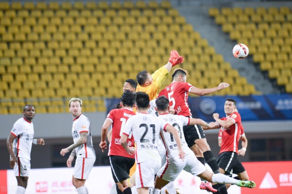  柏林联合铁卫乌龙送礼葬送好局  